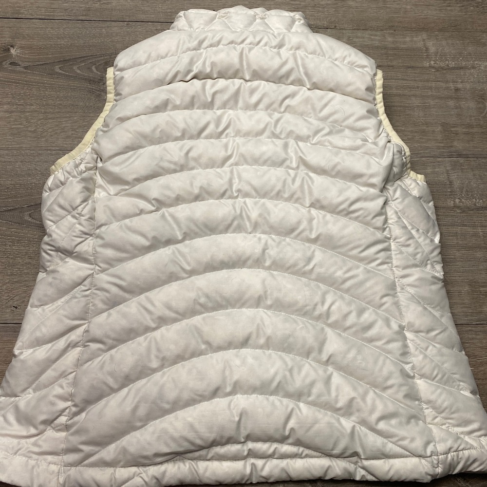 Patagonia Vest Down Sweater Women M White Puffer Goose Down 84627 FA13 - Picture 3 of 9